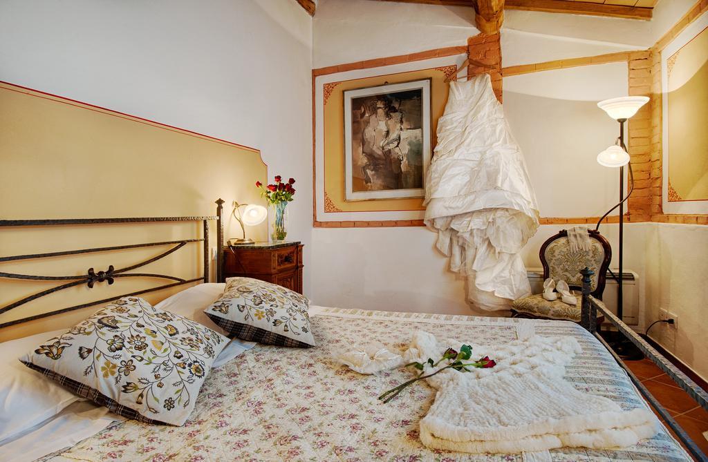 Agriturismo Poggio Bonelli Castelnuovo Berardenga Habitación foto